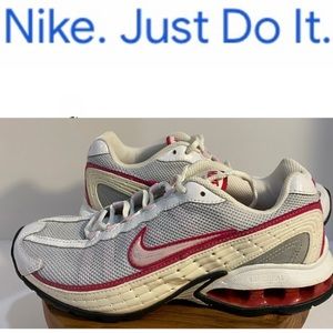 Nike REAX Running Shoes 7.5-Offers Welcomed.